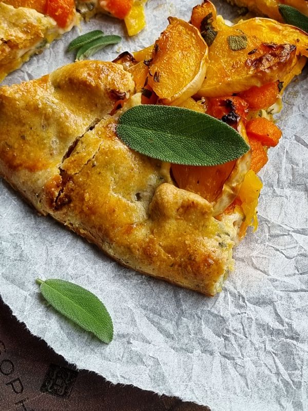 Ottolenghi's galette met pompoen en salie