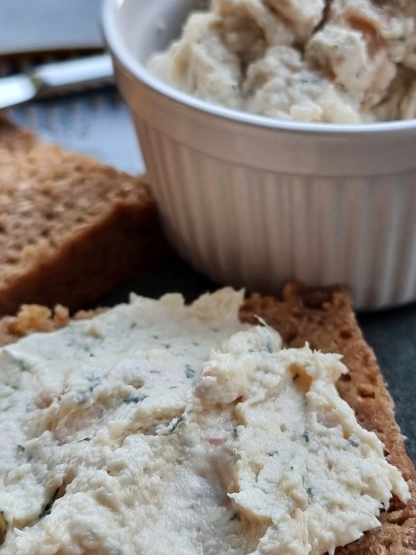 Gerookte forelpaté