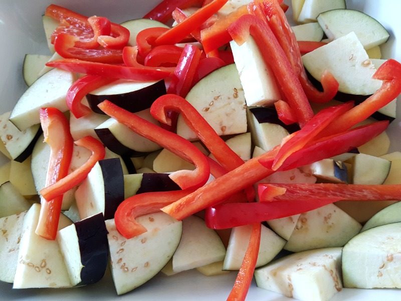 Geroosterde groenten met feta en chorizo